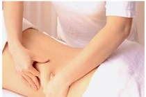 Chữa đau bụng kinh bằng cách bấm huyệt