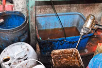 Uống cà phê như uống thuốc độc!