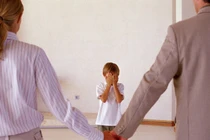 Có nên xét nghiệm ADN để xách định huyết thống?