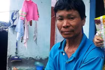 3 anh em “người cá” tủi nhục như bóng ma làng