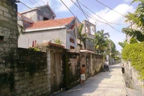 Nữ sinh học giỏi, ngoan hiền bị lừa bán trinh