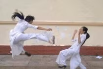 Hành động siêu “khó đỡ” của teen Việt (19)