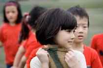 “Tiểu tiên nữ” gây “sóng gió” cộng đồng mạng