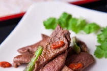 Những thực phẩm gây hại cho bà bầu