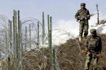 Pakistan bắn chết sĩ một quan Ấn Độ ở Kashmir?