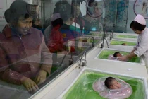 Nhiều tỉnh Trung Quốc nới lỏng chính sách một con