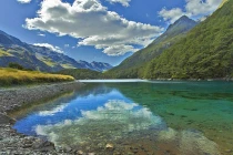 Ngoạn mục hồ sạch nhất thế giới ở New Zealand