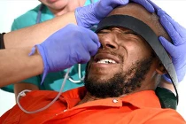 Kinh hoàng quy trình “ép ăn” ở nhà tù Guantanamo 