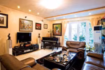 Ngôi nhà “đế vương” của nhạc sĩ Phú Quang 