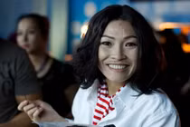 Hết thời ca sỹ, Phương Thanh “quậy” tưng bừng gameshow