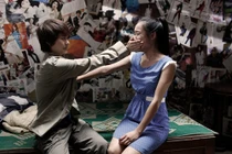  Hot girl “bánh giò” sốc nặng khi sờ... ngực Minh Hằng