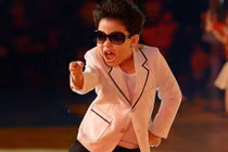 “Tiểu Psy” bị lăng mạ vì mẹ là người Việt