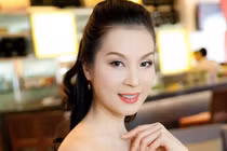 MC Thanh Mai: “Dao kéo” để đẹp hơn thì tốt chứ sao!