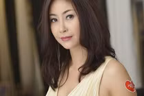 Hoa hậu Hà Kiều Anh gợi cảm dự tiệc
