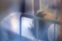 Hãi hùng theo chân gái trẻ... đi phá thai