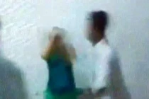 “Sốt” mạng clip gái mại dâm bị đánh đập dã man