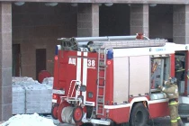 Nhà cao tầng cháy tầng hầm, 10 người chết