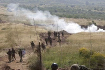 Israel bắn rocket vào quân đội Syria