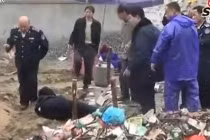 Ồn ào clip cảnh sát TQ bị công nhân đánh chết