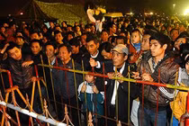 Ngã, ngất, cướp... trong đêm khai ấn đền Trần