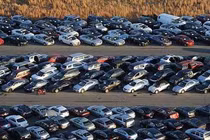 Khám phá “nghĩa địa” xe hơi lớn nhất thế giới 