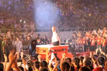 Tôn Hoa Sen được - mất gì ở “thương vụ” Nick Vujicic?