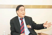 Người giàu nhất Trung Quốc chỉ học hết... cấp hai