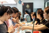 Thị trường trang sức “tăng nhiệt” dịp 8/3