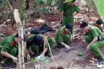 Bí thư xã sốc khi thấy xương người trong vườn