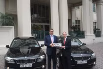 Khách sạn Moevenpick H.Nội chi tiền tỷ “tậu” xe sang... “chiều” khách