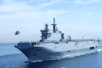 Chiến hạm “khủng” nhất của Pháp đến Việt Nam