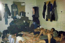 Lao động VN “kêu cứu” ở Ả Rập: “Đoàn giải cứu” chờ… visa!