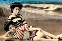 Ảnh hiếm các nàng geisha mặc áo tắm