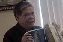 Hòn đá lạ Đền Hùng độc hại về tâm linh