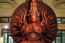 Khám phá các báu vật nhà chùa Việt Nam