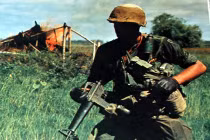 Soi quân trang của lính Mỹ trong chiến tranh VN 