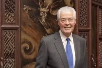 Tỷ phú ủng hộ triệu USD truyền bá Phật pháp