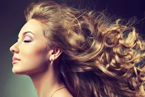 Nhìn tai đoán sang hèn, thọ yểu 