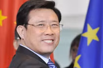 Người giàu Trung Quốc: Có tiền, còn muốn có quyền