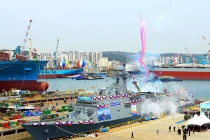 Khám vũ khí chiến hạm “mới toanh” của Hàn Quốc 