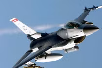 Mỹ gặt hái lớn nhờ bán vũ khí ở châu Á