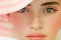 Đoán tính cách con người qua… hai gò má 