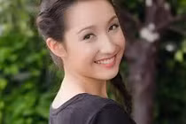 Anna Trương: “19 tuổi yêu là bình thường“