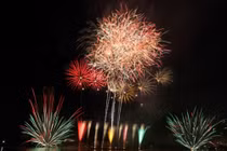 Đội Mỹ vô địch trình diễn pháo hoa Đà Nẵng