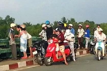 Nghi án cuồng tình, đâm người yêu rồi nhảy cầu tự tử