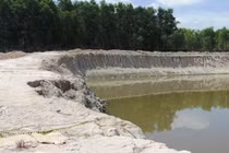 2 học sinh chết ở kênh nước Ba Bò: Ai chịu trách nhiệm?