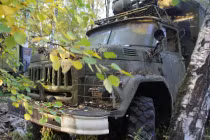 “Thám hiểm” kho vũ khí Liên Xô giữa rừng hoang