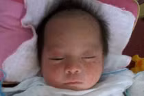 Xót xa cháu bé 4 tháng tuổi bị bỏ rơi 2 lần