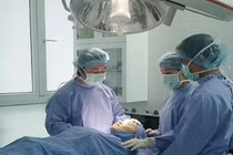 Phẫu thuật căng da mặt: Những điều cần biết