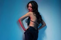 Trà My Next Top lưng ong, eo thon với đầm dạ hội